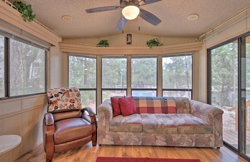 Show Low Casa | Show Low Home with Deck and Grill - 13 Mi to Hon-Dah!