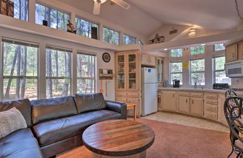 Show Low Casa | Show Low Retreat with Deck, 13 Mi to Hon-Dah!