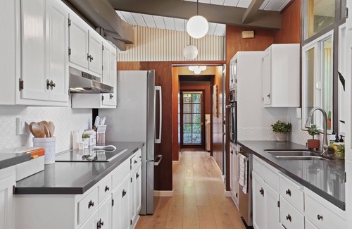 Southwestern Sacramento Casa | Show Stopping Rare Mid Century Modern Eichler Home!