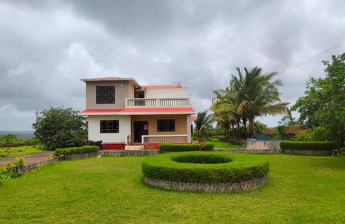 Ratnagiri Casa | Shree Srushti Homestay Rooms