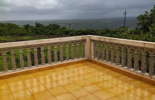 Ratnagiri Casa | Shree Srushti Homestay-Valley facing bungalow