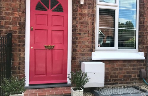 Shifnal Cabaña | Shrewsbury Fields - a holiday let that sleeps 5 guests in 3 bedrooms