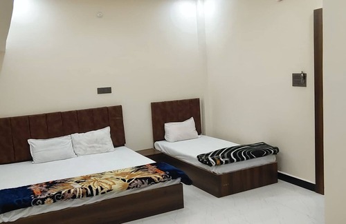 Ujjain Casa | Shri Anant Mahadev Guest House