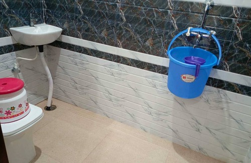 Mathura Hotel | Shri Girraj Residency