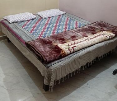 Jhusi Casa | Shri Hari Sadan
