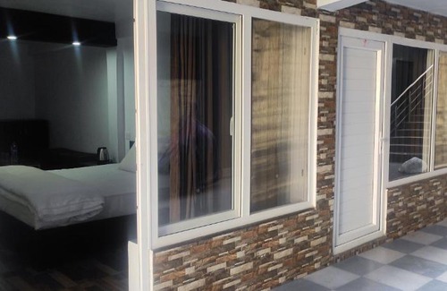 Bhowali Casa | Shri Kachi Dham Home Stay