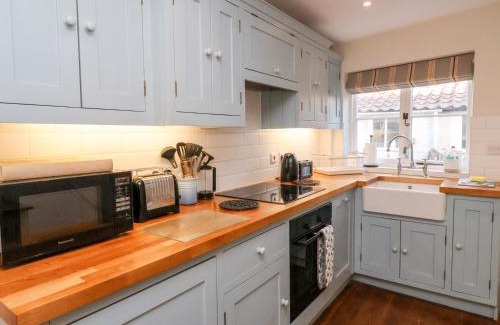 Aldeburgh Casa | Shrimpers Cottage, Aldeburgh