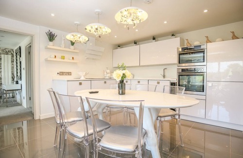 Coombe Bissett Cabaña | Shutts House Garden Apartment, COOMBE BISSETT