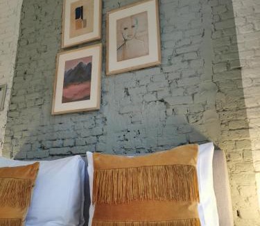 Sint-Andries Apartamento | SHWAY - The Light Blue Parrot