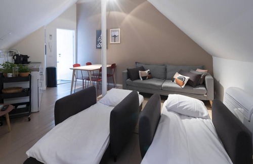 Antwerp Casa | Shway60 Family House