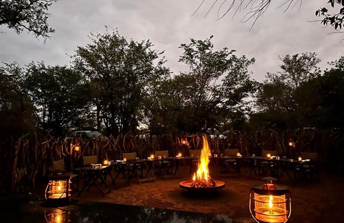 Thorny Bush Game Reserve Cabina | Simbavati Waterside