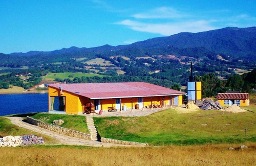 Choconta Chalet De Esquí | Sidarta, Casa Grande - Bella Casita, Casa Pequeña
