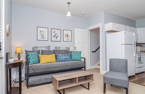St. Elmo Improvement League Apartamento | Side of Lookout Mtn-Prvt Open Concept APT-Chatt Vistas