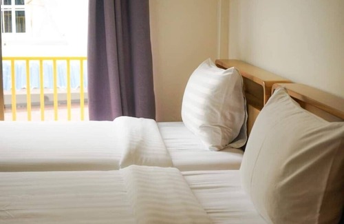 Rayong Casa | Side Walk Boutique Hotel