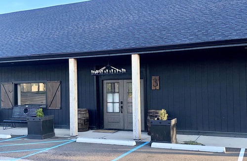 Sheridan Casa | Sidelines @ Grand Park Game Room Basketball Court Sleeps 13+