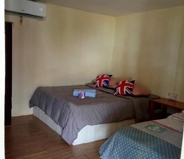 Kudat Chalet De Esquí | Sidi Beachfront Bungalows