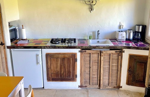 Rustrel Casa | Siena - B&B in a 5000 M2 estate at the foot of the Colorado mountains
