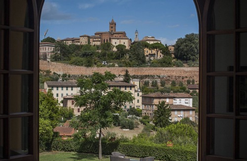Siena Villa | Villa Santa Chiara apartamentos para alquilar con piscina, jardín cerca del centro de Siena