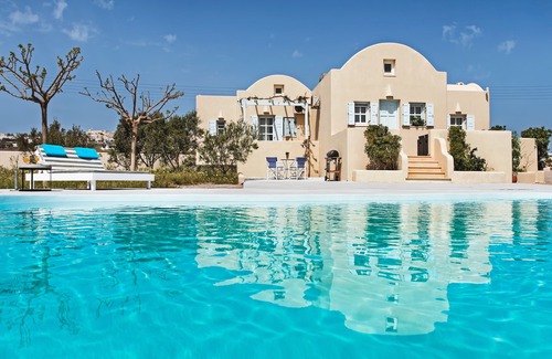 Fira Villa | Sienna Eco Resort