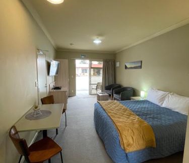 Omarama Hotel | Sierra Motel and Apartments