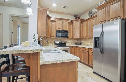 St. George Condominio | Sierra Sky Patio w/ Fireplace