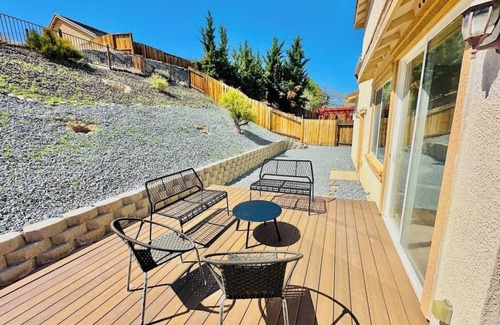 Northwest Reno Casa | Sierra View Retreat/Sleeps 14