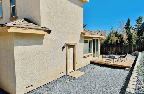 Northwest Reno Casa | Sierra View Retreat/Sleeps 14