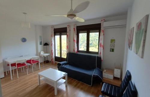 Guejar Sierra Apartamento | Sierra y Silencio Nómada