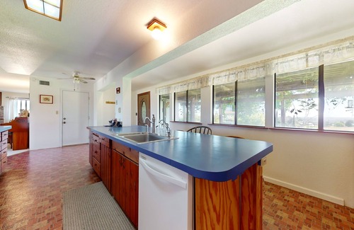 Yolo County Casa | Sierras-view home with pool, grill, wood-burning fireplace, and AC - dogs ok