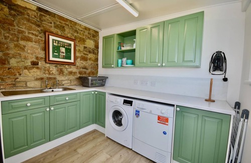 Ryde Apartamento | Siesta a Spacious Family Home From Home