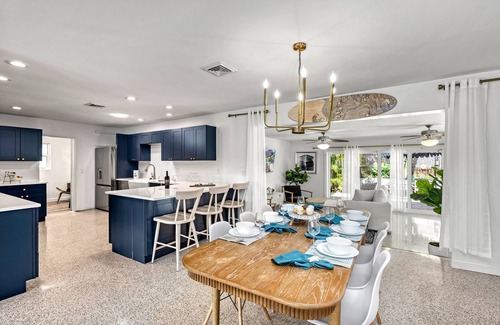 Bay Isle Casa | Siesta Dolce | Luxury Siesta Key Home w/ Private Heated Pool, Close To Beach!