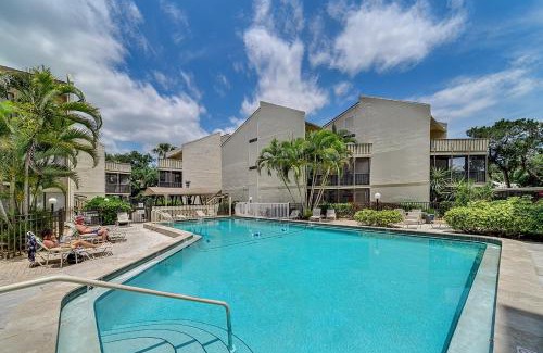 Siesta Key Apartamento | Siesta Key Beach - 2 Bedroom - 3 Beds - 3 Bathroom Duplex with Heated Swimming Pool