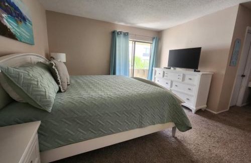 Siesta Key Apartamento | Siesta Key Beach - 2 Bedroom - 3 Beds - 3 Bathroom Duplex with Heated Swimming Pool
