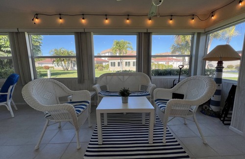 Siesta Key Villa | Siesta Key Villa / Walk to the Beach / Heated Pool