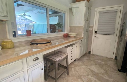 South Sarasota Casa | Siesta Key Waterfront Estate heated Pool Privacy!