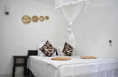 Sigiriya Casa | Sigiri Rock Side Home Stay