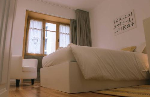 Povoa De Varzim Casa | Siglas & Runas