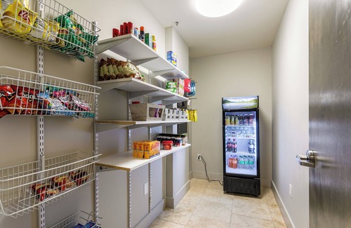Central Business District Apartamento | Signature Condo in the Heart of NOLA