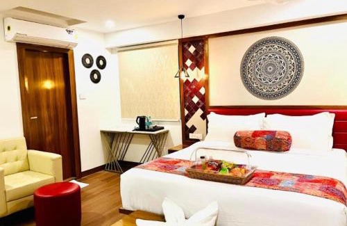 Masab Tank Hotel | Signature Hotels & Resorts- A Business Boutique Hotels- Banjara Hills By BR