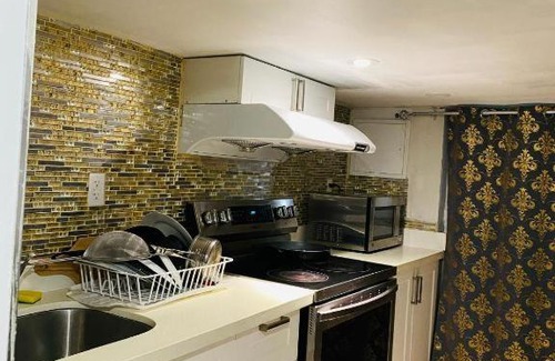 Oakridge Apartamento | Signature III Suite Space Share room Toronto Canada