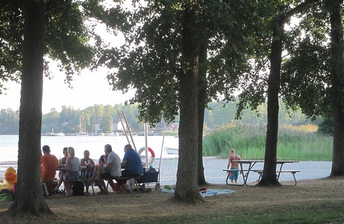 Sorbo Alquiler De RV | Sikhalls Camping och Restaurang