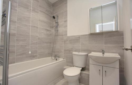 Luton Apartamento | Silchester court