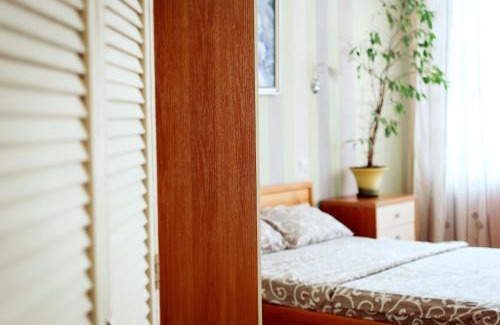 Petrovskoye Apartamento | Silent center Apartment