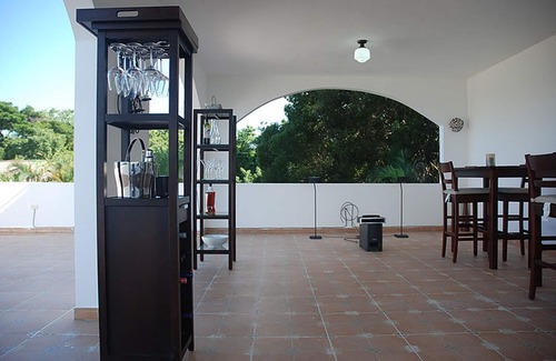 Los Cerros Apartamento | Silent ocean-view room, pool/WiFi/cable TV/parking