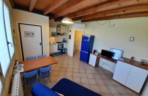 San Martino in Strada Apartamento | Silenzioso, posto auto, 2km da Lodi, 30 km da Milano