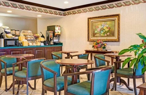 Siler City Casa | Siler City!Kick off the Day Right,Well-deserved11