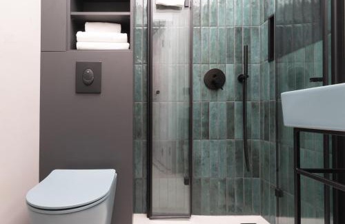 Katowice Apartamento | Silesian Superior Studio by BookingHost