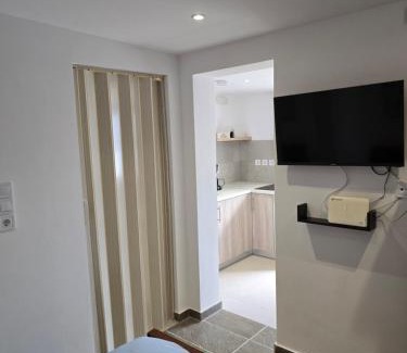 Lambi Casa | Silia's house near the beach