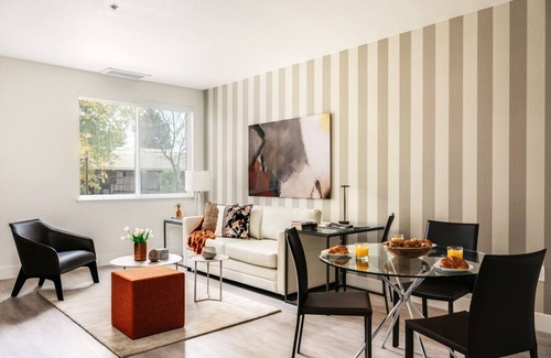 Morse Park Apartamento | Silicon Valley One Bedroom with Terrace