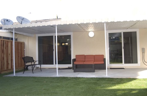 Rex Manor Casa | Inicio de 3BR cerca de Google, Symantec, LinkedIn Tech, Castro St y estadios
